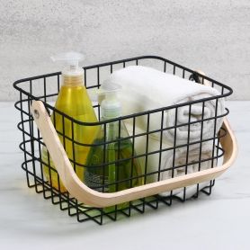Wire Basket with Wooden Handle